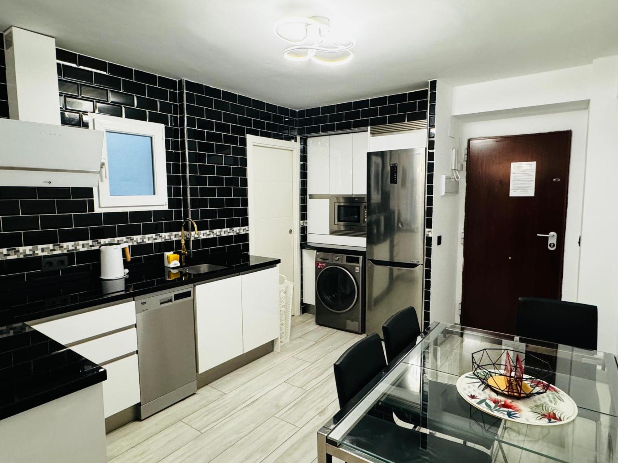 Apartamento Fabrynne Beach Malaga Exterior photo
