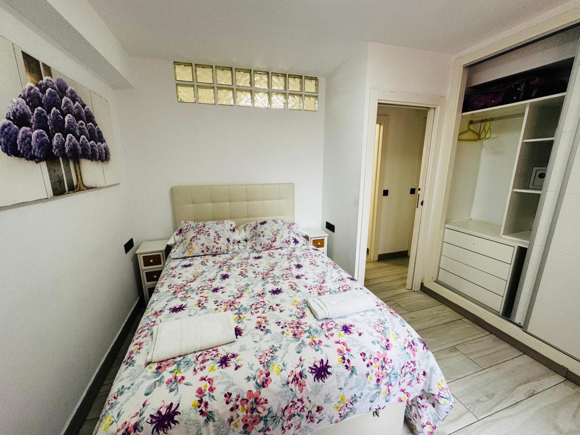 Apartamento Fabrynne Beach Malaga Exterior photo