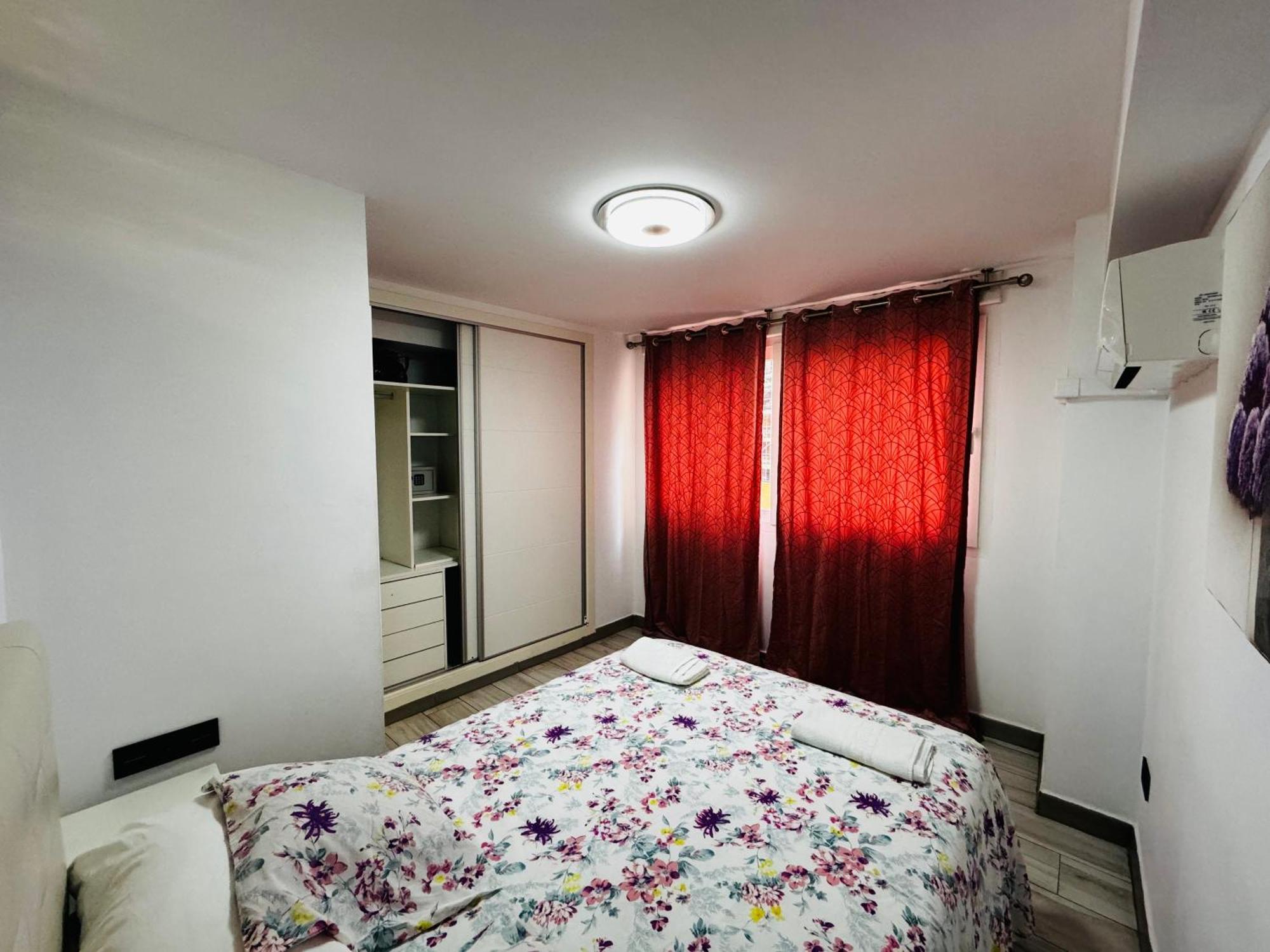 Apartamento Fabrynne Beach Malaga Exterior photo