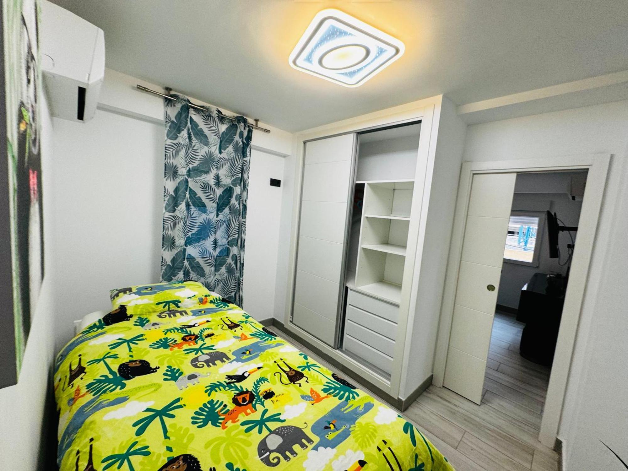 Apartamento Fabrynne Beach Malaga Exterior photo