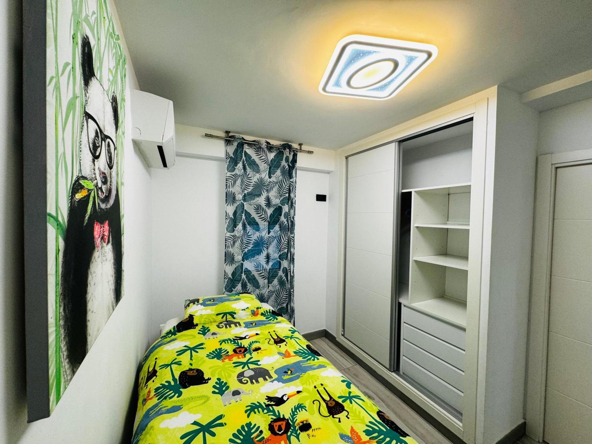 Apartamento Fabrynne Beach Malaga Exterior photo